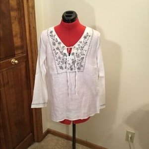 Woman’s Irish linen shirt, size S